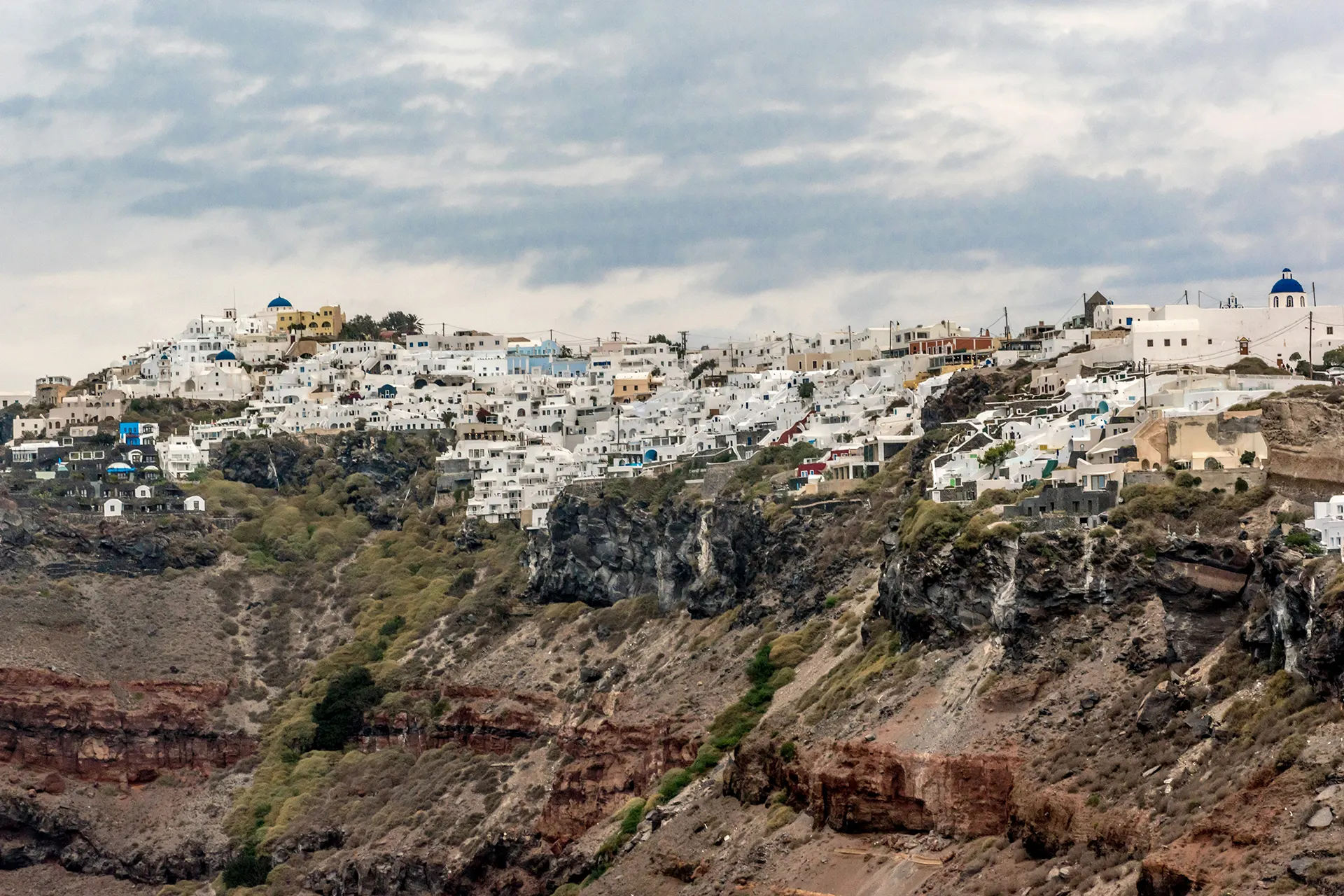 Best Time to Visit Santorini